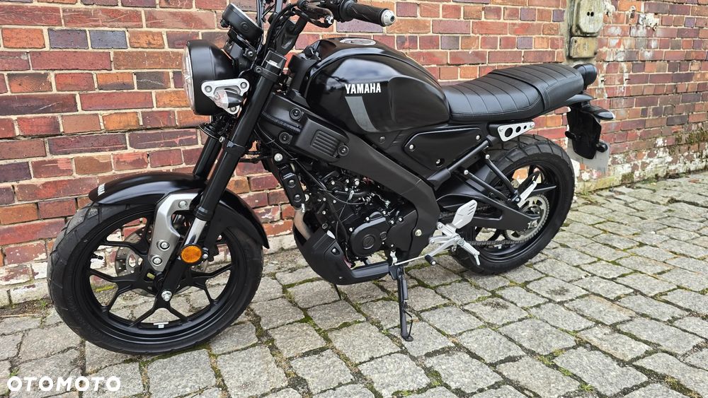 Yamaha XSR - 2
