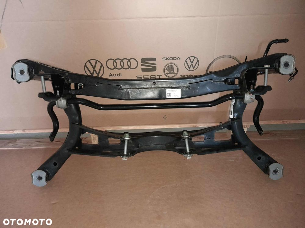SANKI WÓZEK Rama TYŁ AUDI Q3 83A 2.0TDI 3Q0505235AC 32 km - 1