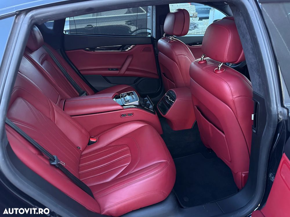 Maserati Quattroporte Q4 GranSport S - 5