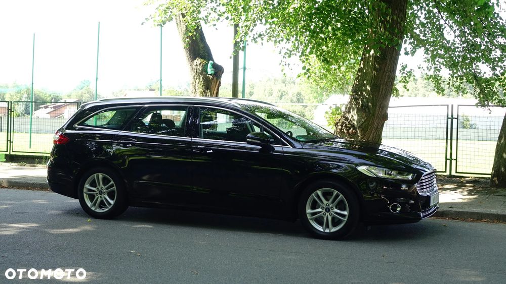 Ford Mondeo - 37