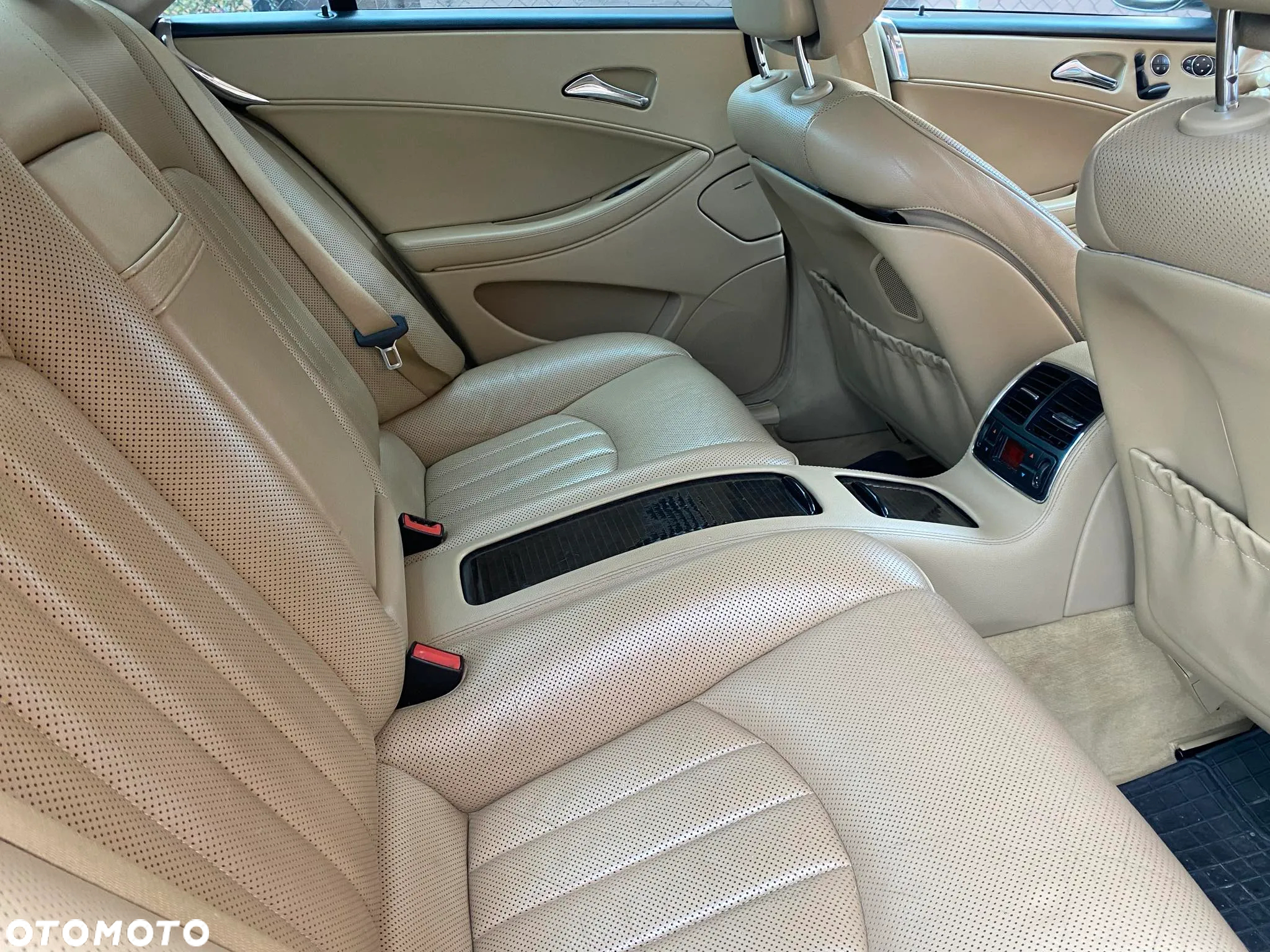 Mercedes-Benz CLS 320 CDI - 9
