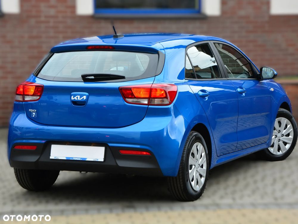 Kia Rio 1.2 M - 22