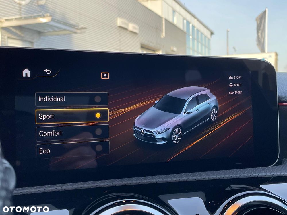 Mercedes-Benz Klasa A 180 d 7G-DCT AMG Line - 11