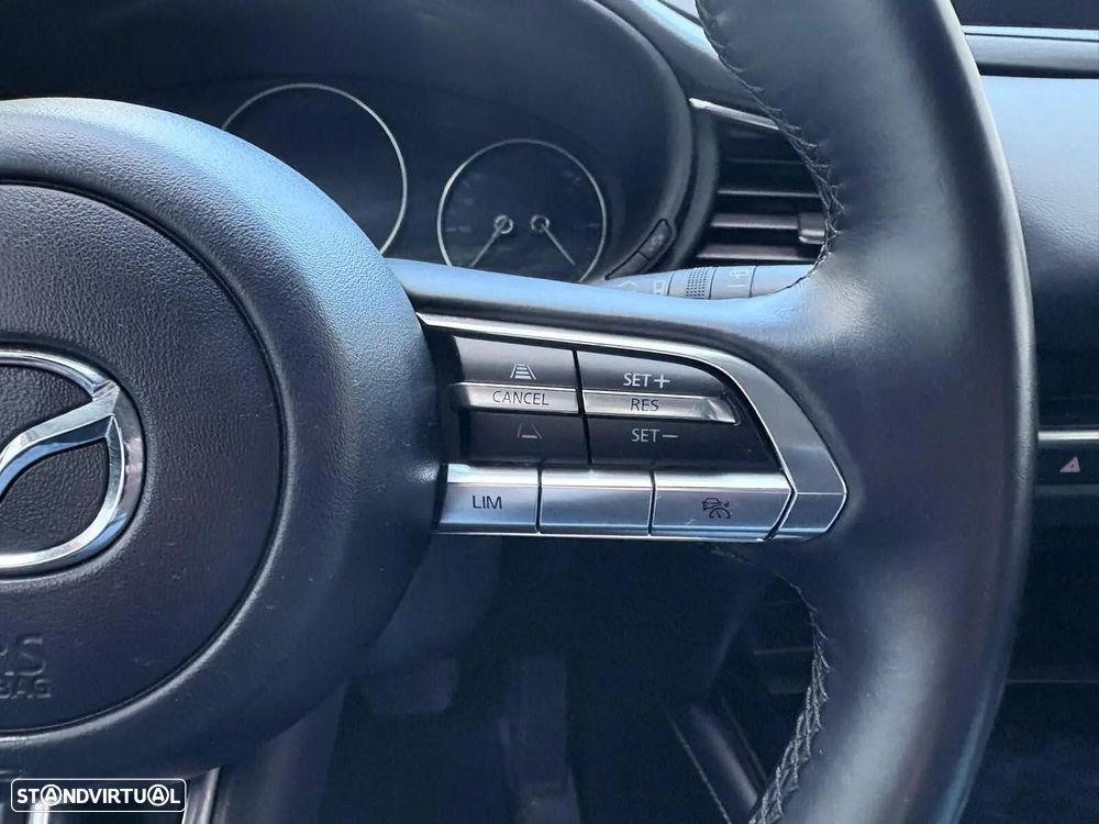 Mazda CX-30 2.0 Sky-G Evolve AT i-Active - 38