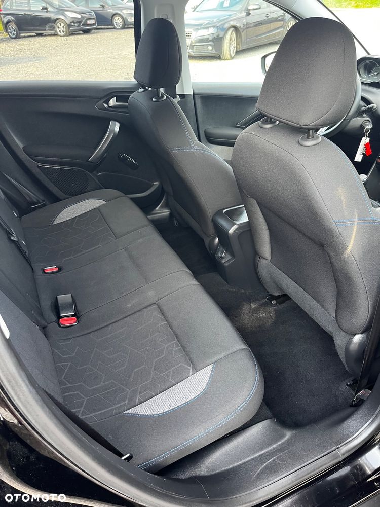 Peugeot 2008 PureTech 82 Allure - 9