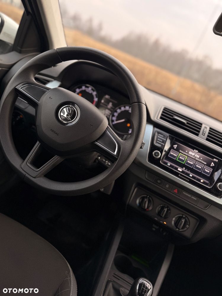 Skoda Fabia 1.0 Ambition - 7