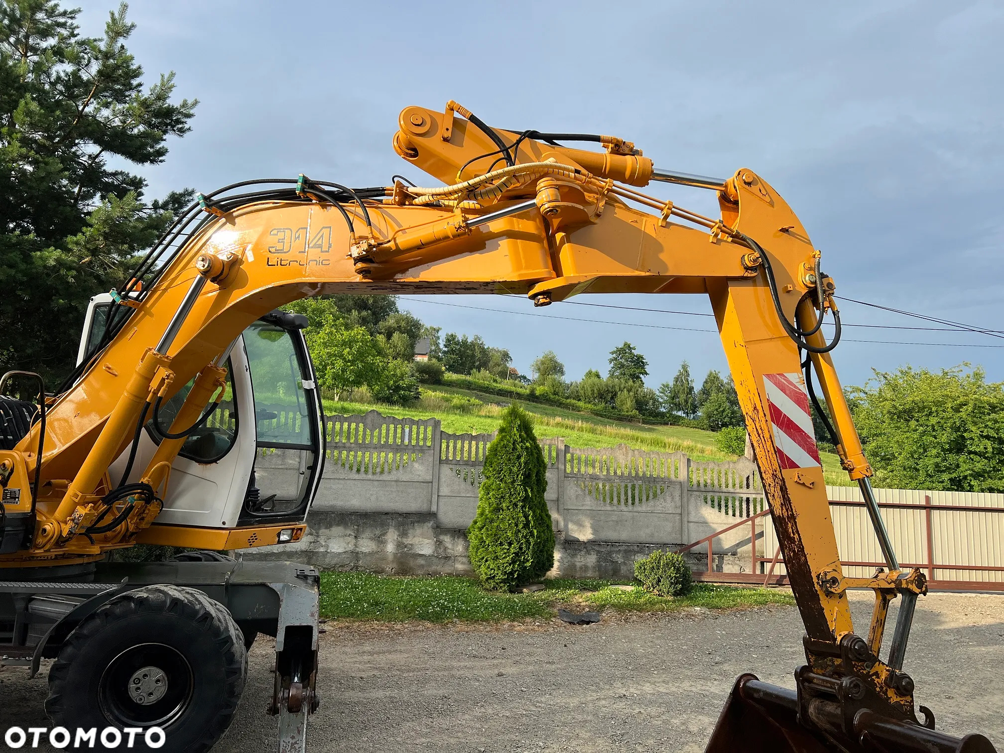 Liebherr A314 LITRONIC Koparka Kołowa 16 Ton 2 Łyżki Pług Podpory - 12