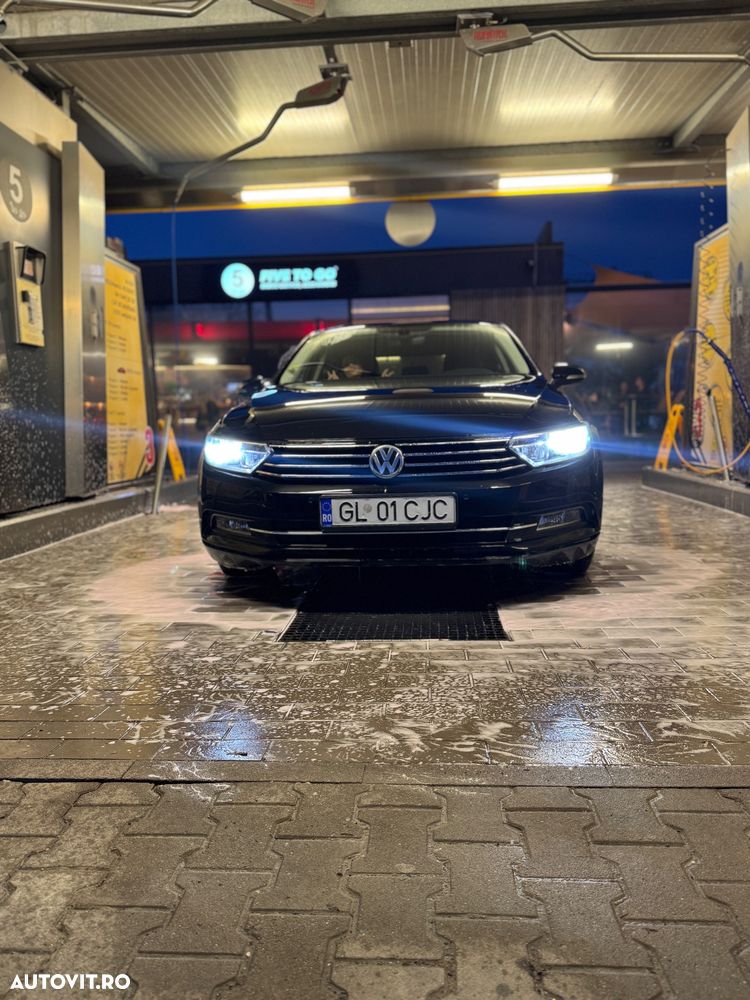 Volkswagen Passat 1.6 TDI (BlueMotion Technology) DSG Comfortline - 13