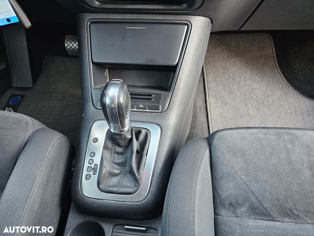 Volkswagen Golf Plus 1.6 TDI DPF DSG Highline - 11