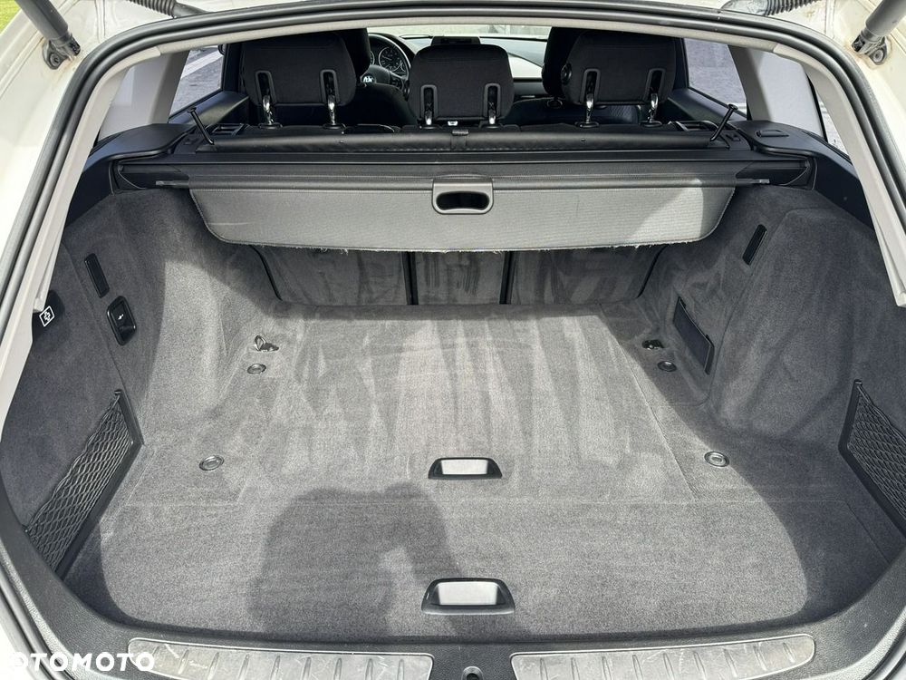 BMW Seria 3 318d - 21