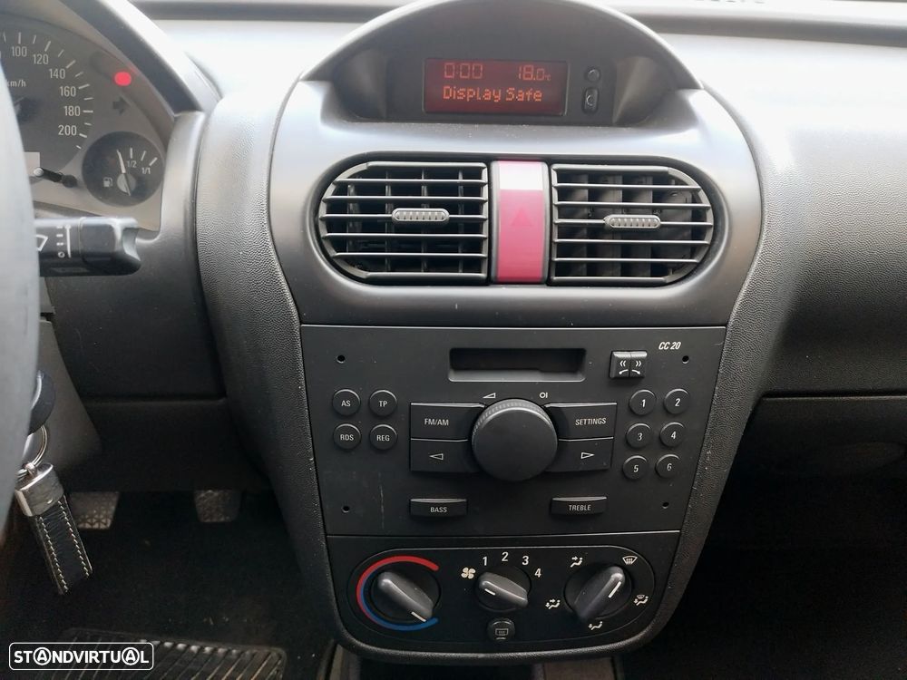 Opel CORSA - 18