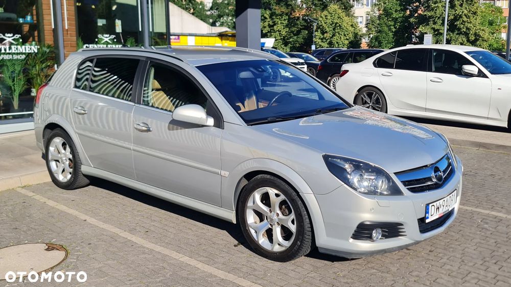 Opel Signum 1.9 CDTI Cosmo - 23