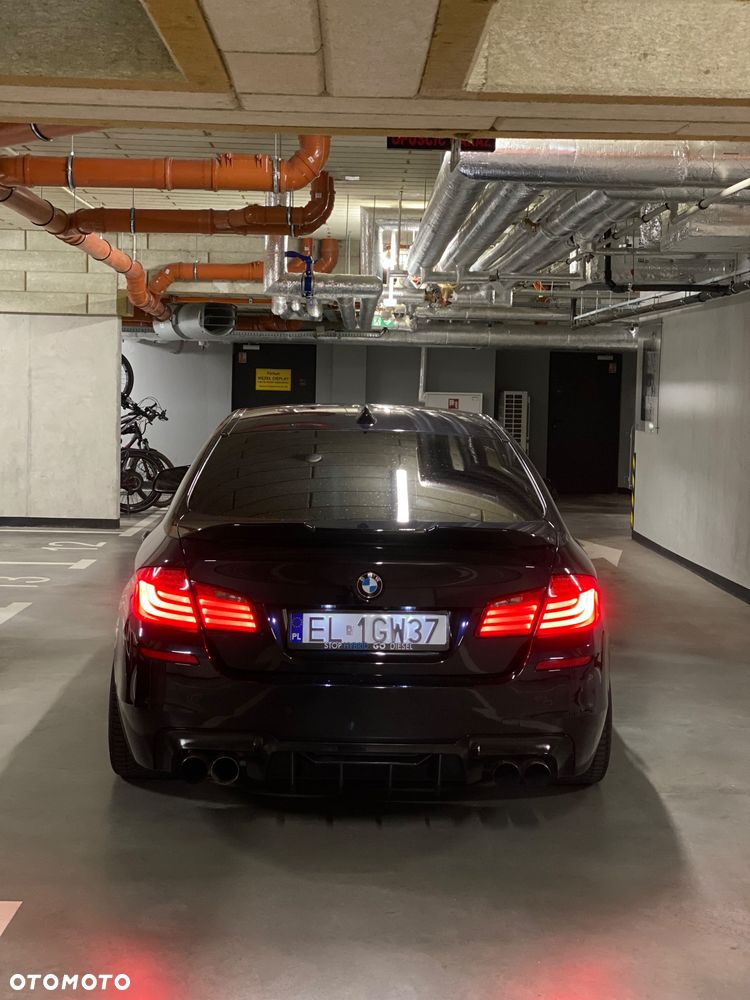 BMW Seria 5 525d xDrive - 3