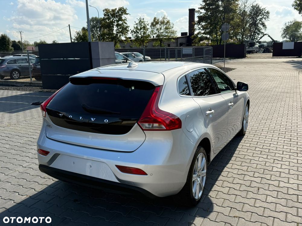Volvo V40 D2 Geartronic Inscription - 20