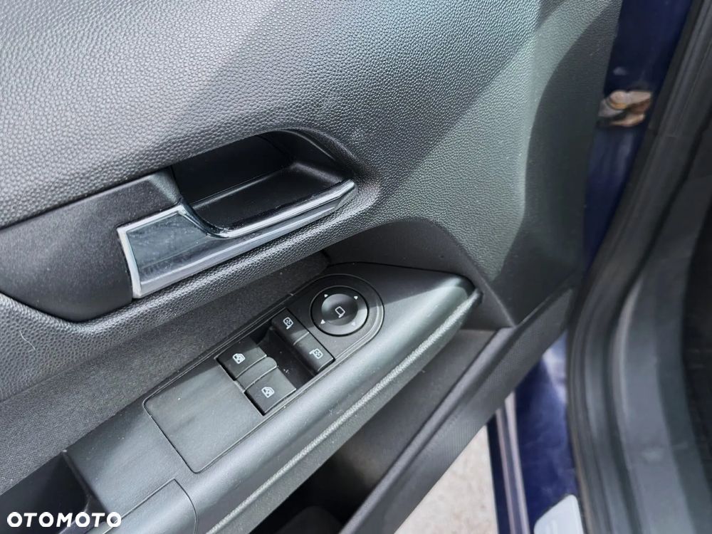 Opel Astra - 12