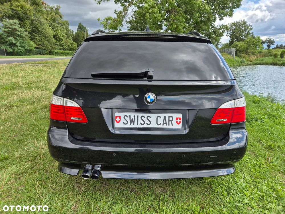 BMW Seria 5 525d Edition Exclusive - 39