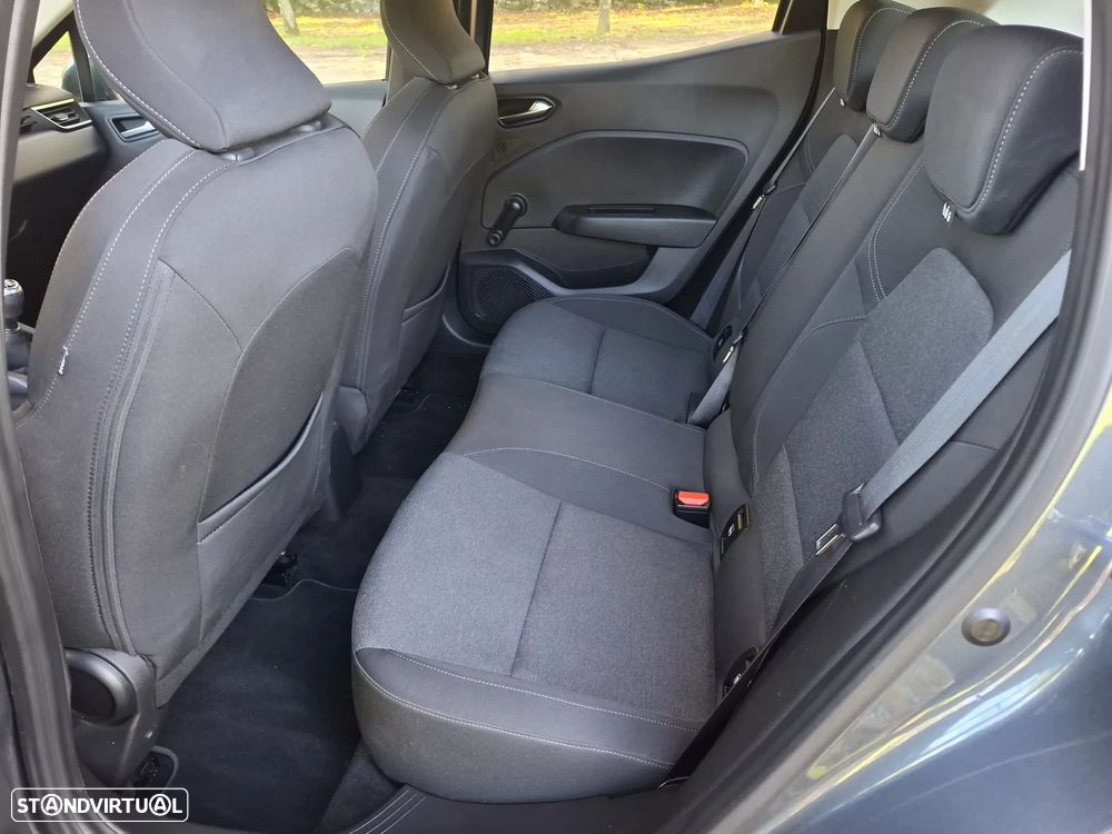 Renault Clio 1.0 TCe Techno - 15