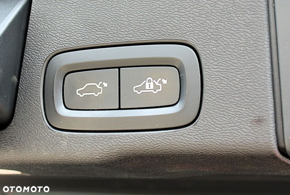 Volvo XC 60 B5 D AWD Geartronic Inscription - 23