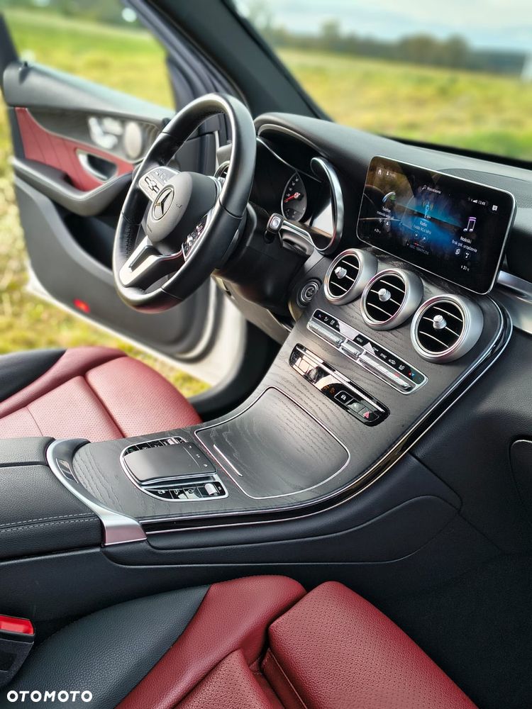 Mercedes-Benz GLC - 17
