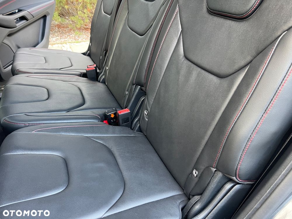 Ford S-Max 2.0 EcoBlue ST-Line - 25