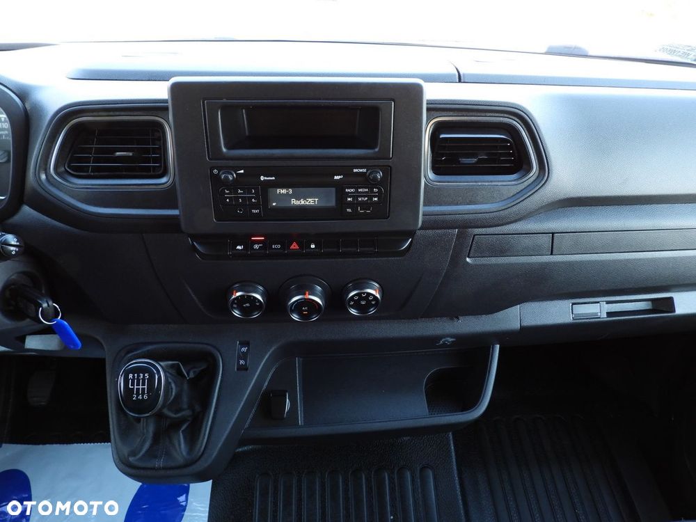 Renault MASTER PLANDEKA 10 PALET WEBASTO TEMPOMAT LEDY PNEUMATYKA KLIMATYZACJA  165KM - 33