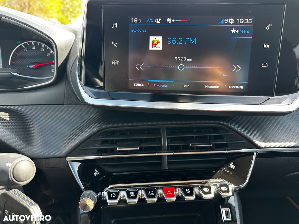 Peugeot 208 1.2 L PureTech STT Active Pack - 12