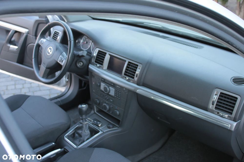 Opel Vectra - 18