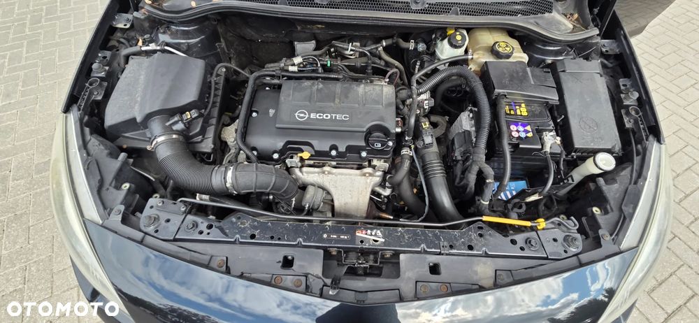Opel Astra 1.4 Turbo Active - 38