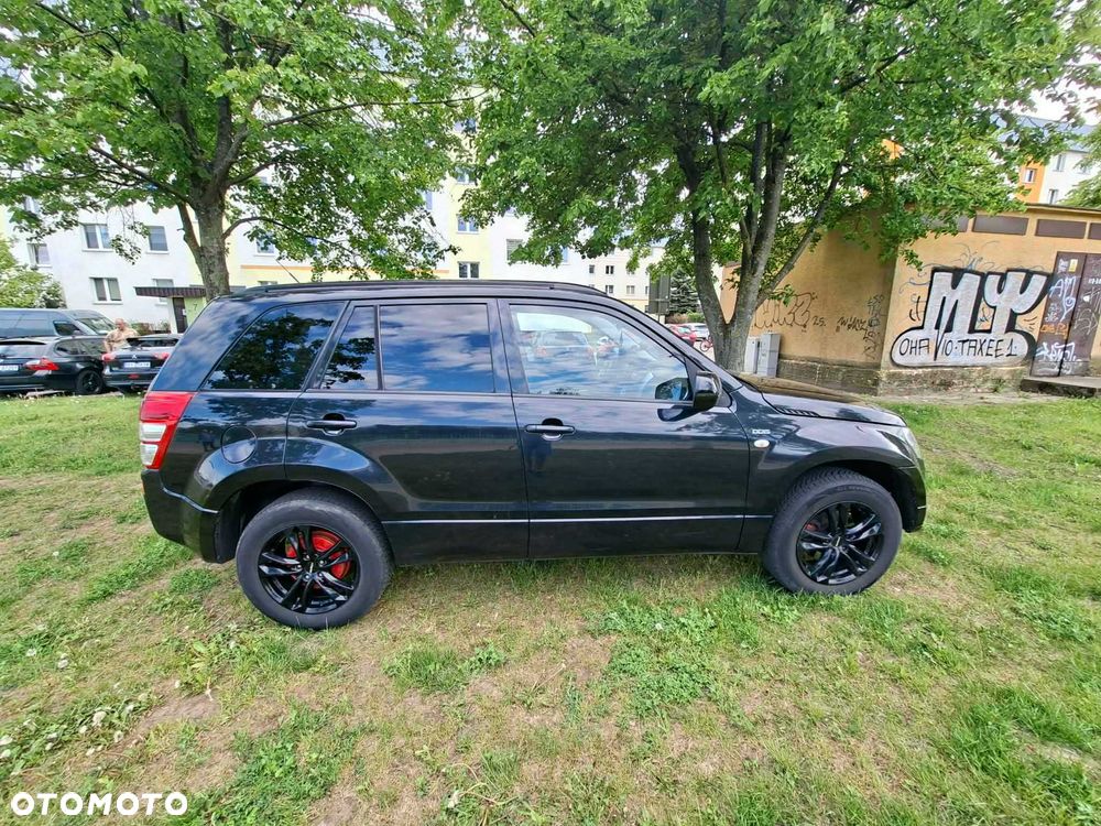 Suzuki Grand Vitara - 2