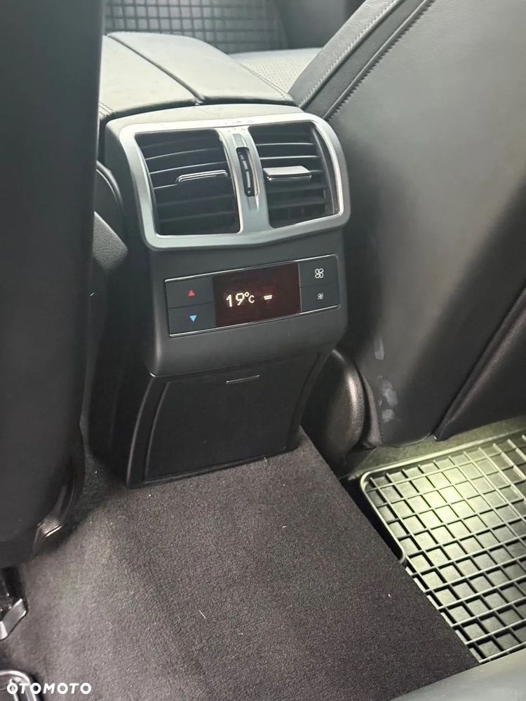 Mercedes-Benz Klasa E - 5