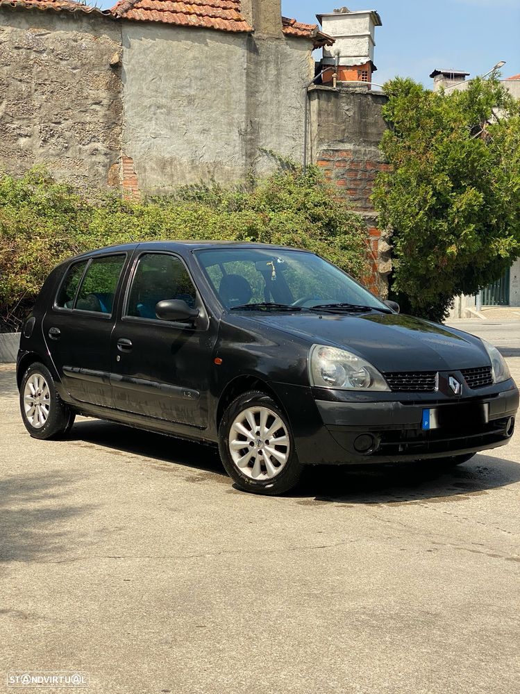 Renault Clio 1.2 RT — fotografia 2
