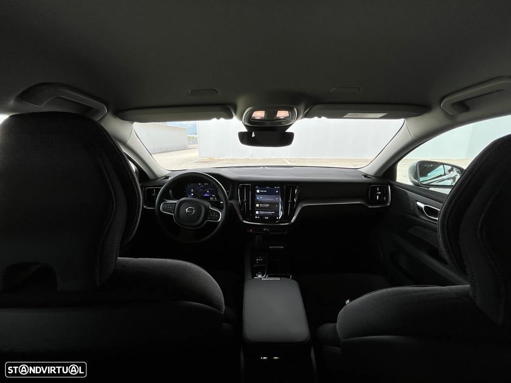 Volvo V60 2.0 B4 Core Auto - 19