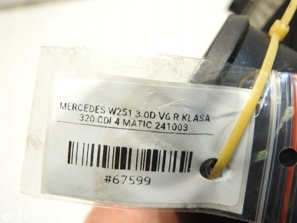 CHŁODNICA INTERCOOLER MERCEDES R W251 3.0 CDI - 4