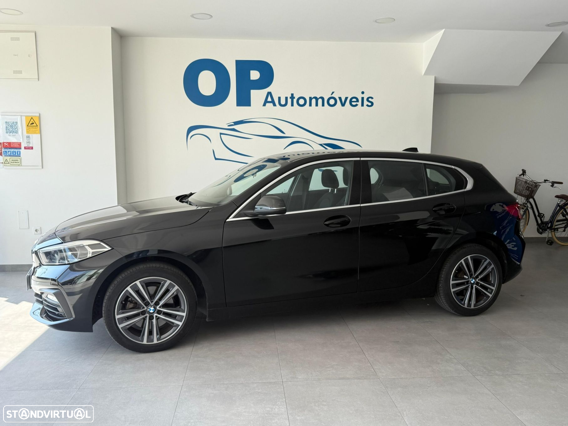 BMW 116 i Advantage - 2