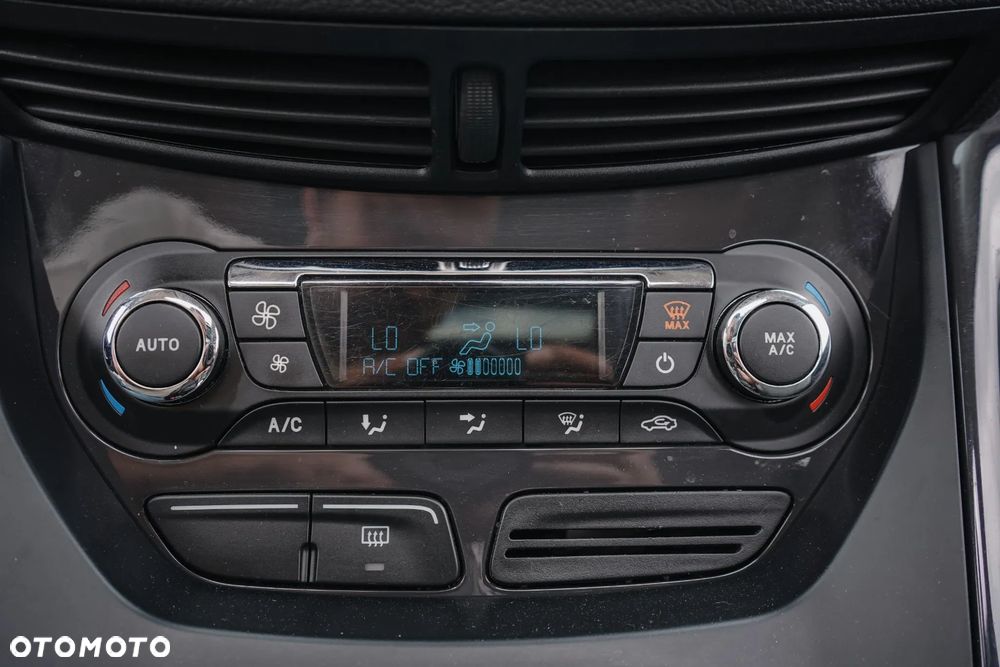 Ford Kuga 2.0 TDCi Titanium S - 30