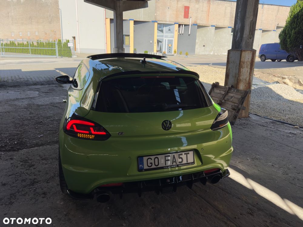 Volkswagen Scirocco 2.0 TSI R DSG - 12
