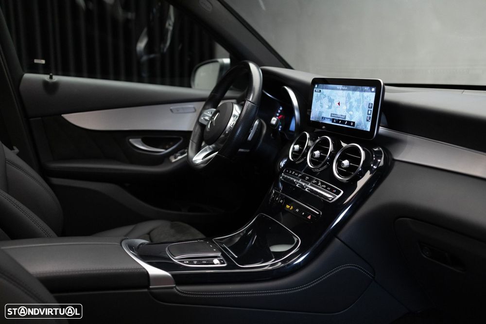 Mercedes-Benz GLC 300 de 4Matic 9G-TRONIC AMG Line - 37
