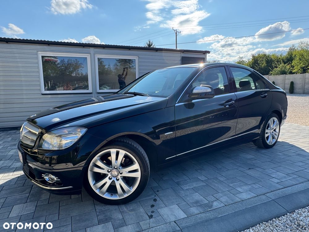 Mercedes-Benz Klasa C 200 T 7G-TRONIC Avantgarde Edition - 12