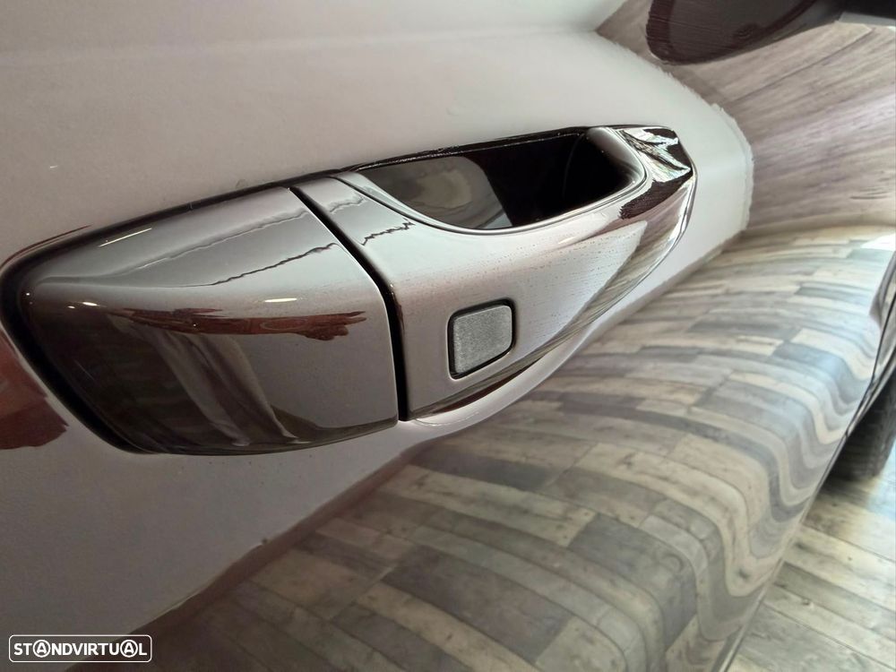 Porsche Cayenne S E-Hybrid Platinum Edition - 33
