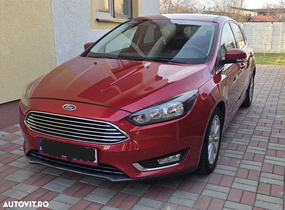 Ford Focus 2.0 TDCI Powershift Titanium - 1