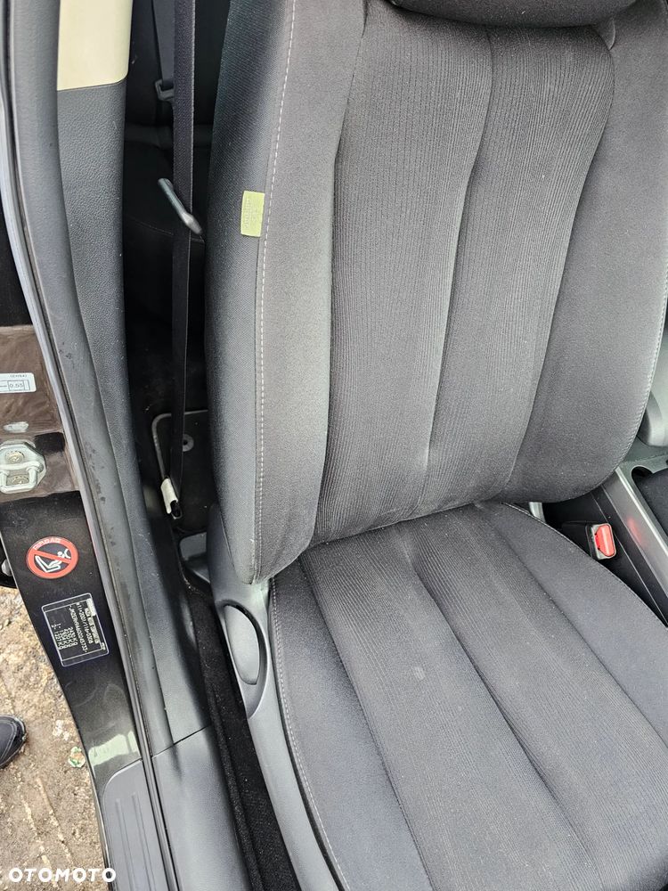 Mazda CX-7 2.2 CD Exclusive + - 19