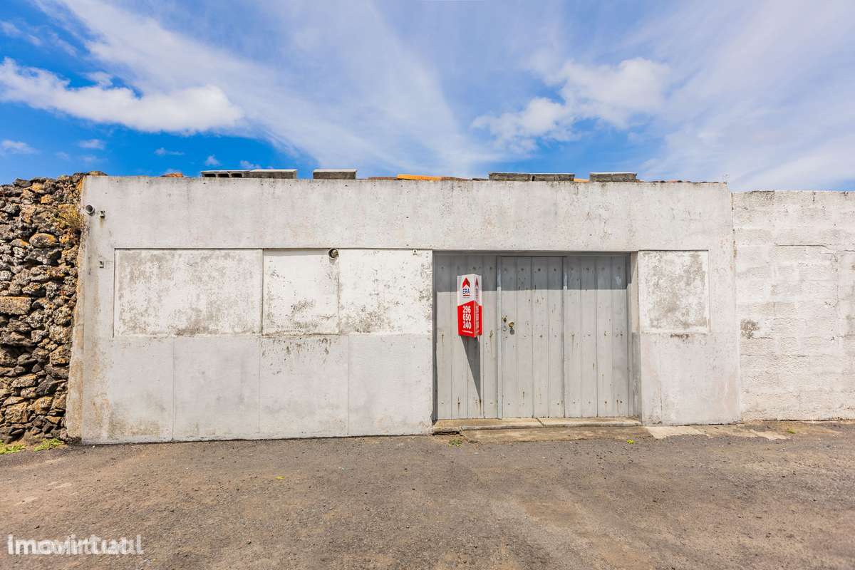 Garagem - Calhetas (Oportunidade) - Grande imagem: 2/25