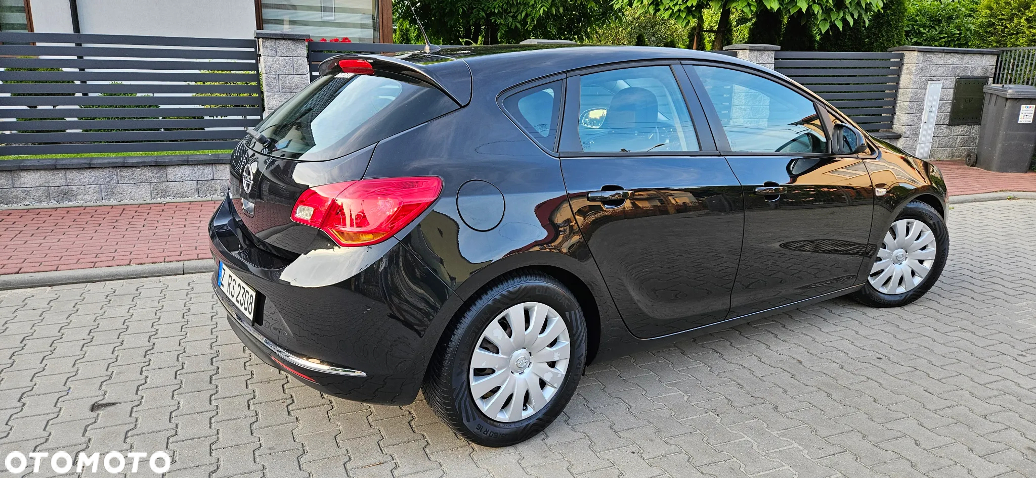 Opel Astra 1.6 Active - 16