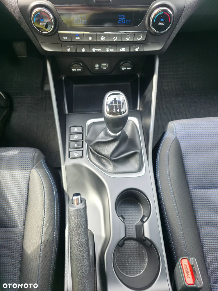 Hyundai Tucson 1.6 GDI BlueDrive Comfort 2WD - 19