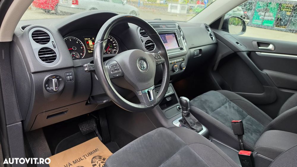 Volkswagen Tiguan 2.0 TDI SCR 4MOTION BlueMotion Technology DSG Sport & Style - 6