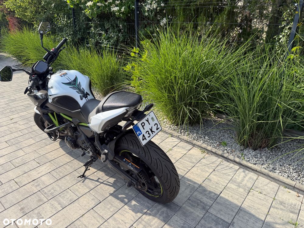 Kawasaki ER - 4