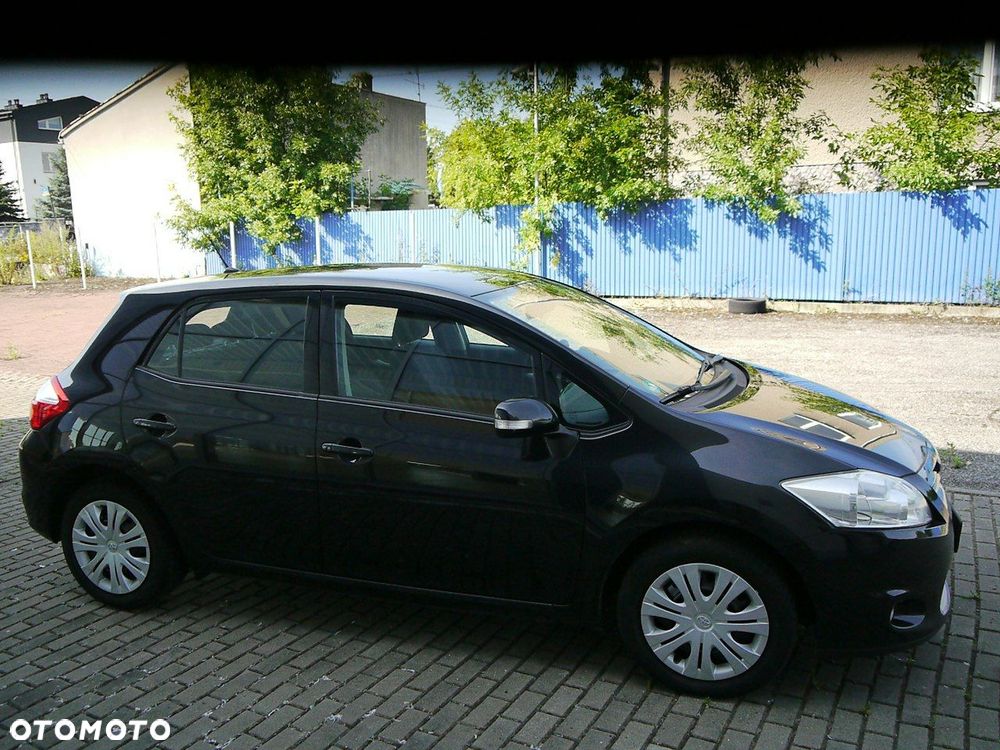 Toyota Auris 1.33 VVT-i Terra - 9