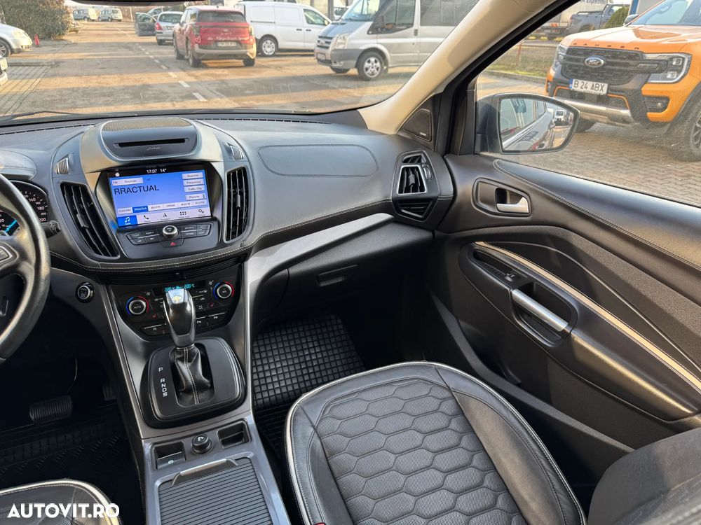 Ford Kuga 2.0 EcoBlue A8 AWD Vignale - 11