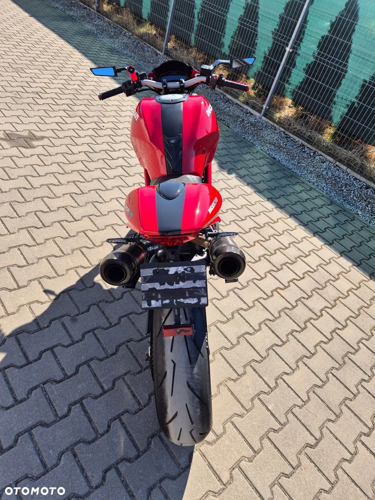 Ducati Monster - 16