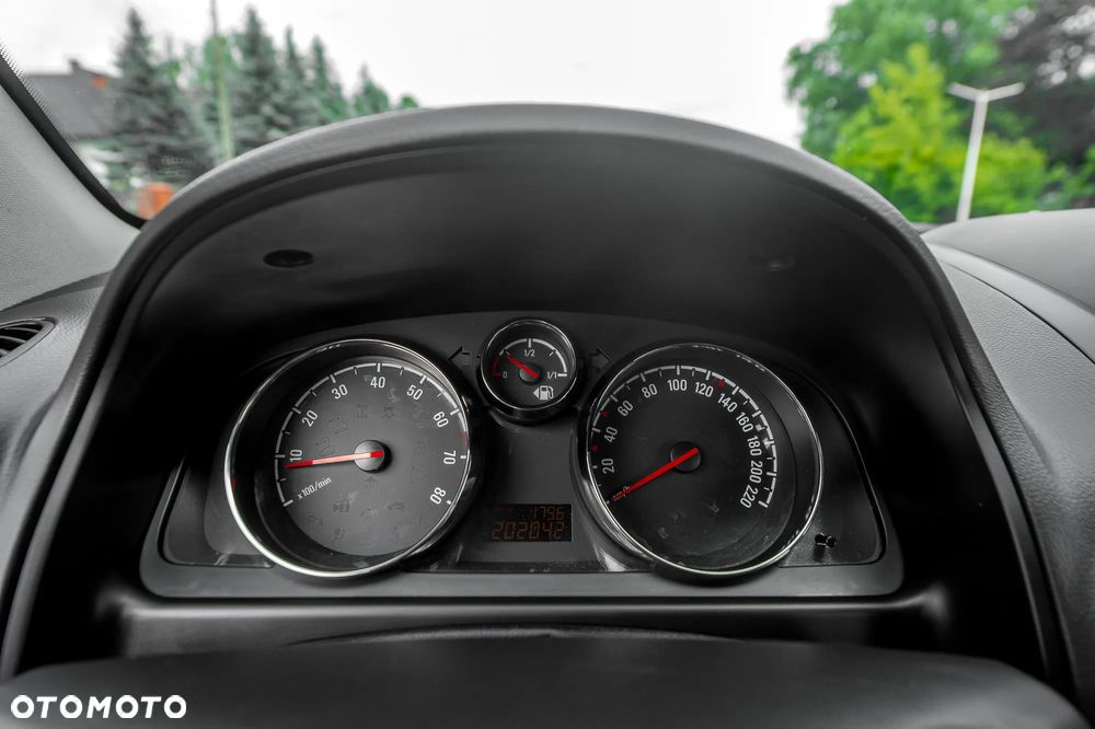 Opel Antara 2.4 4x4 Cosmo - 28